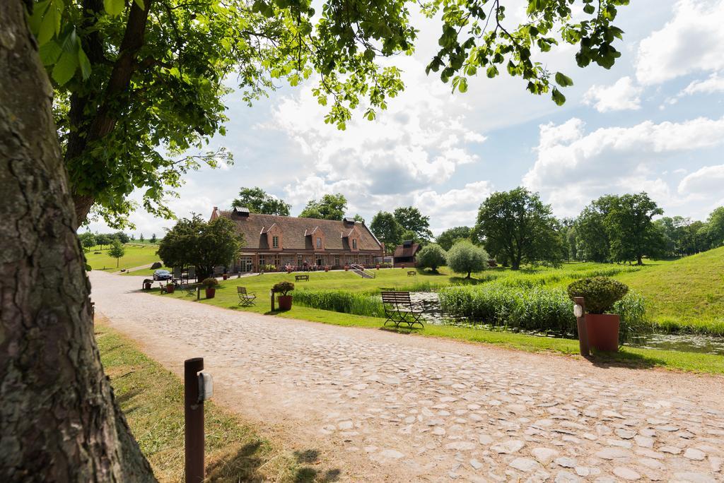 Hotel Schloss & Gut Ulrichshusen المظهر الخارجي الصورة